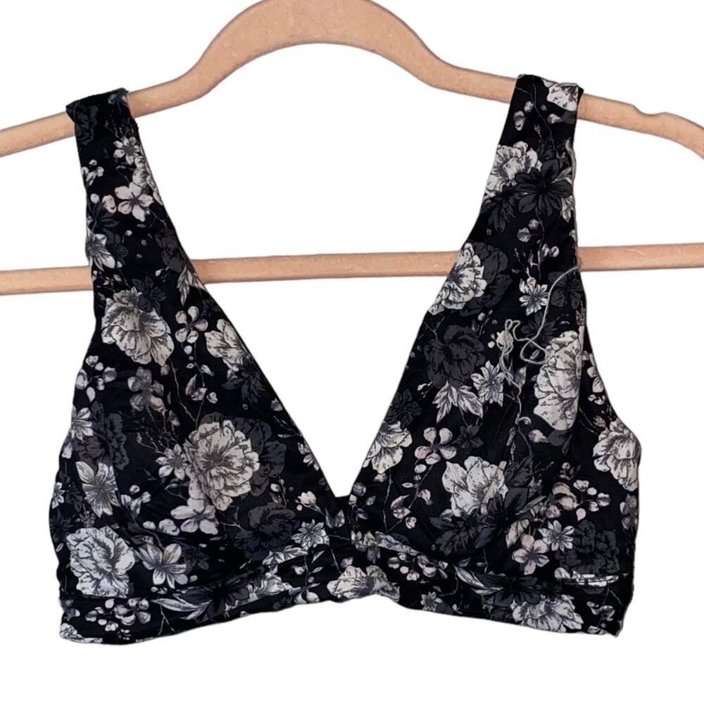 VS Black White Floral‎ Crop Bralette